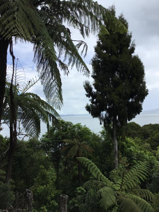 Spectacular Lake Views Bed & Breakfast Rotorua Exterior photo